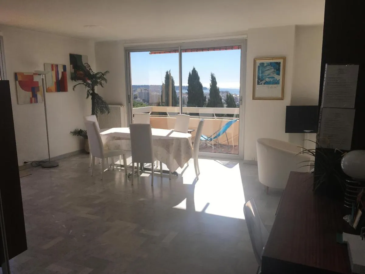 Le St Jean 48 Chemin Des Autrichiens Antibes Apartamento