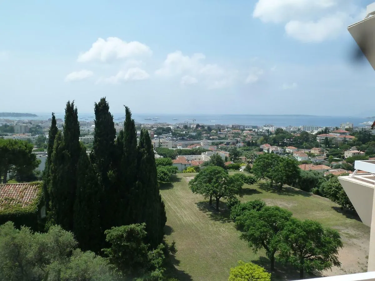 Le St Jean 48 Chemin Des Autrichiens Antibes Appartamento 0*,