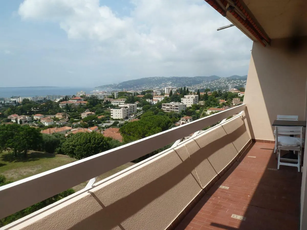 Le St Jean 48 Chemin Des Autrichiens Antibes Appartamento