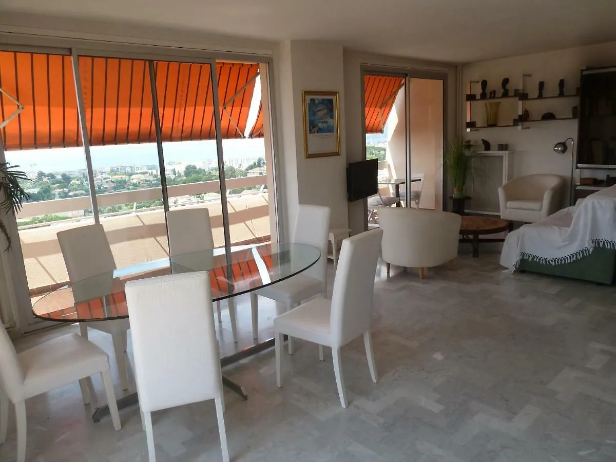 Le St Jean 48 Chemin Des Autrichiens Antibes Apartment France