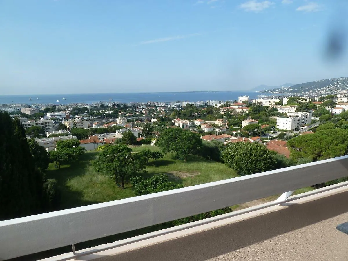 Le St Jean 48 Chemin Des Autrichiens Antibes Apartment